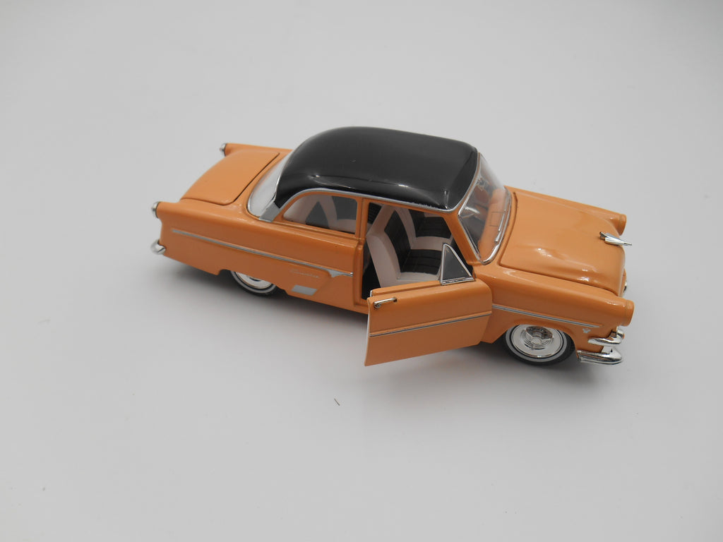 1954 Ford Customline 2-Door – Orange with Black Top