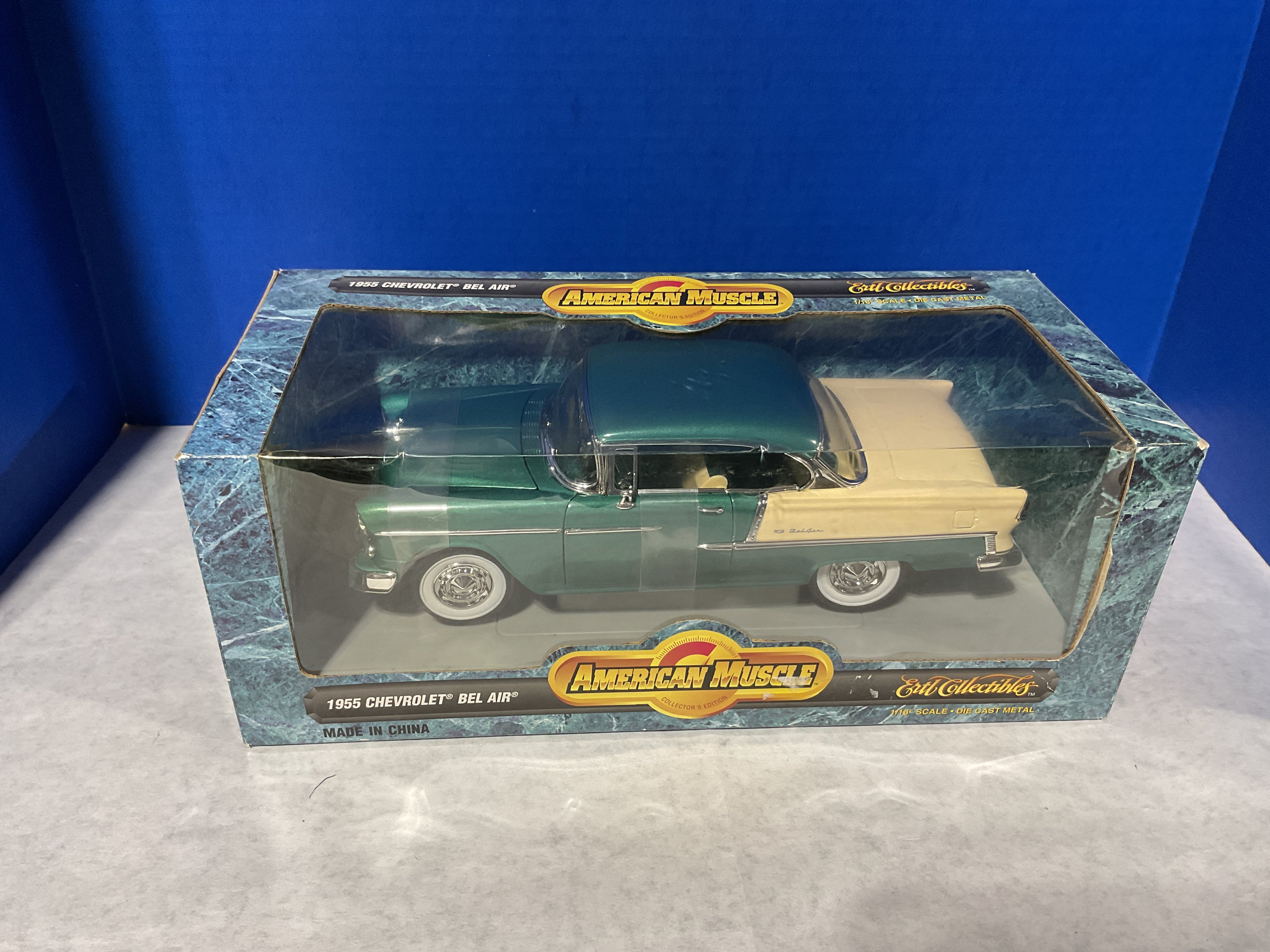 1:18 Scale 1955 Chevrolet Bel Air – Ertl American Muscle Die-Cast (Green/Cream)