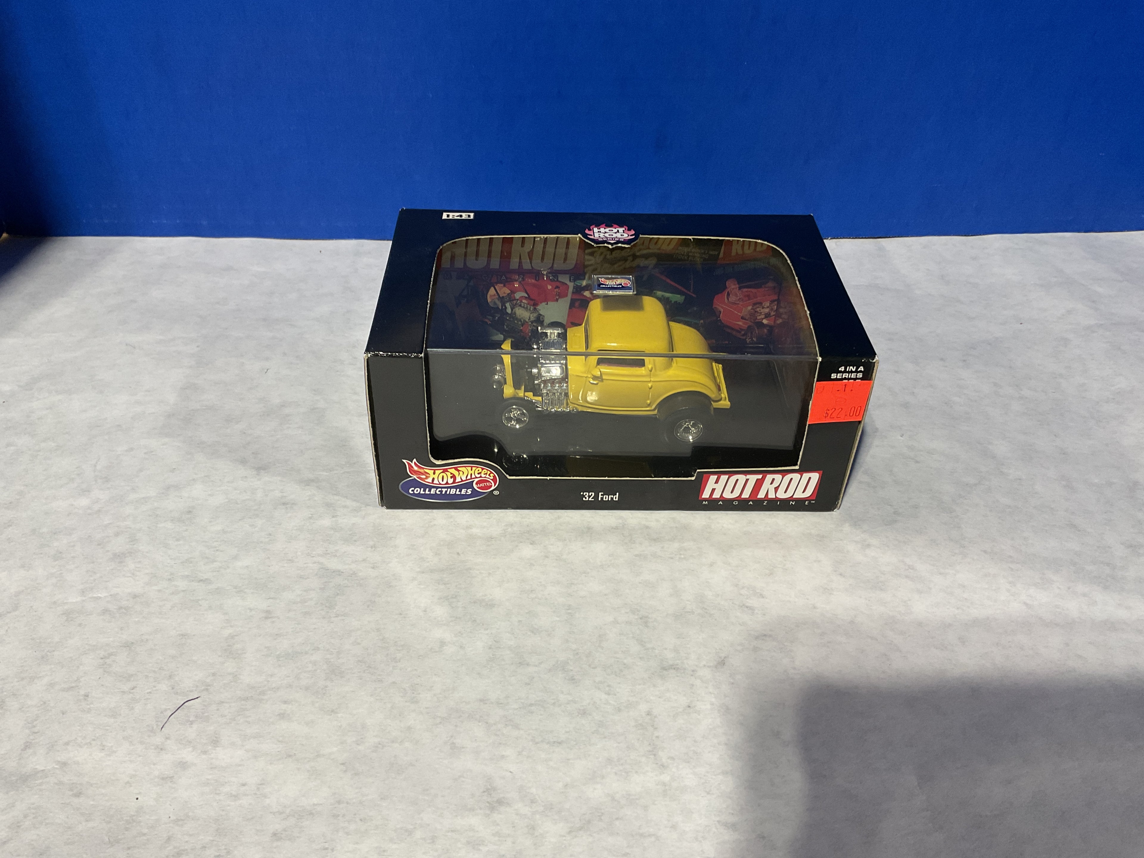 Hot Wheels '32 Ford Hot Rod Collectible – Die-Cast Car (Yellow, Boxed, 4 in Series)
