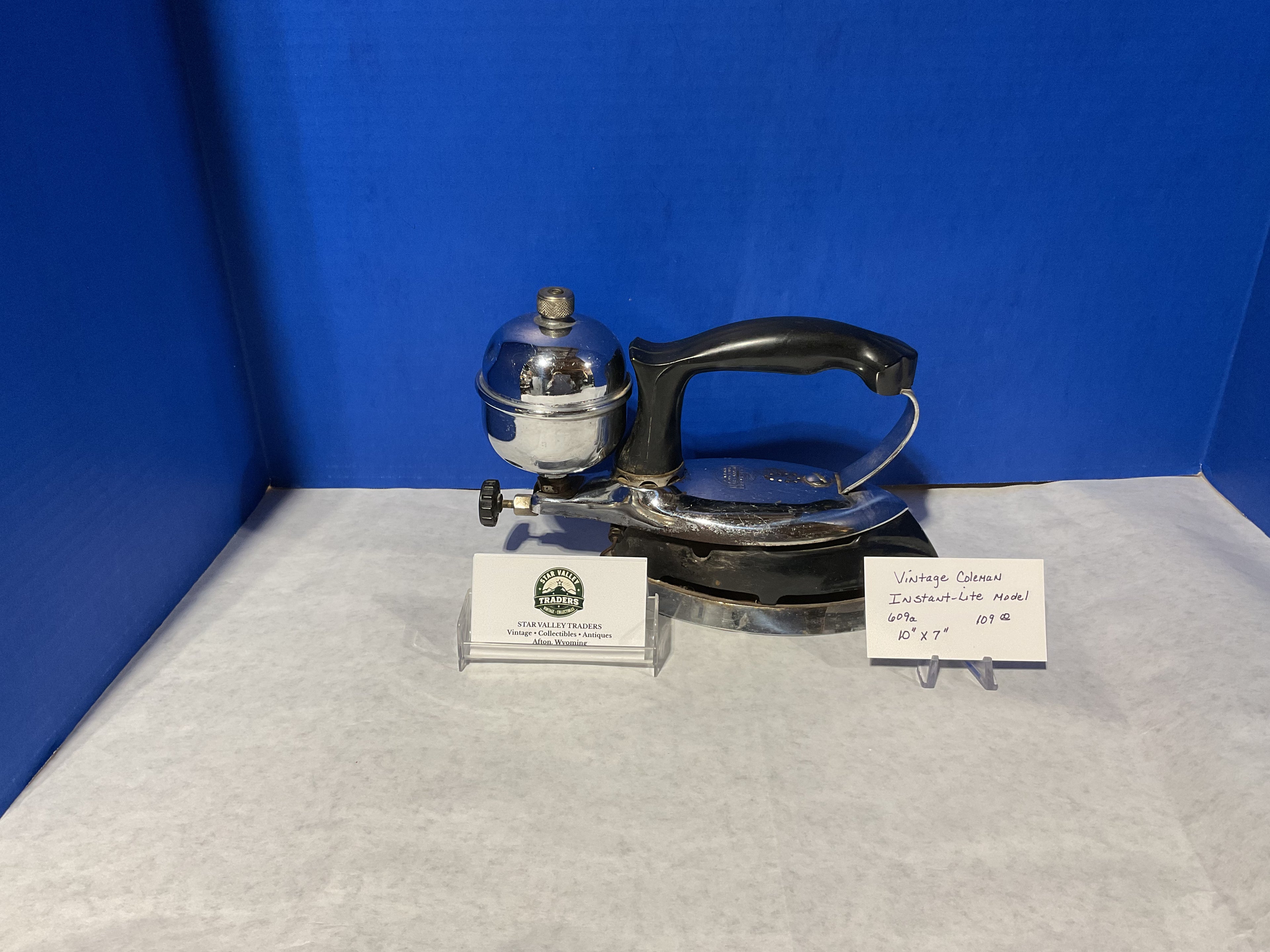 Vintage Coleman Instant-Lite Model 609a