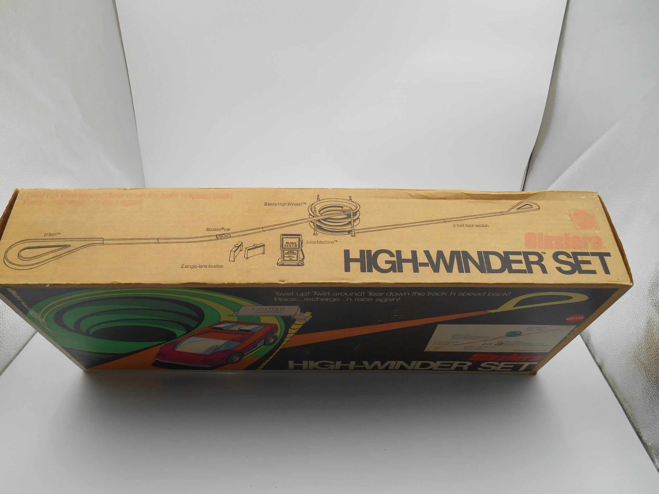 Mattel Sizzlers High-Winder Set with Mystery Car