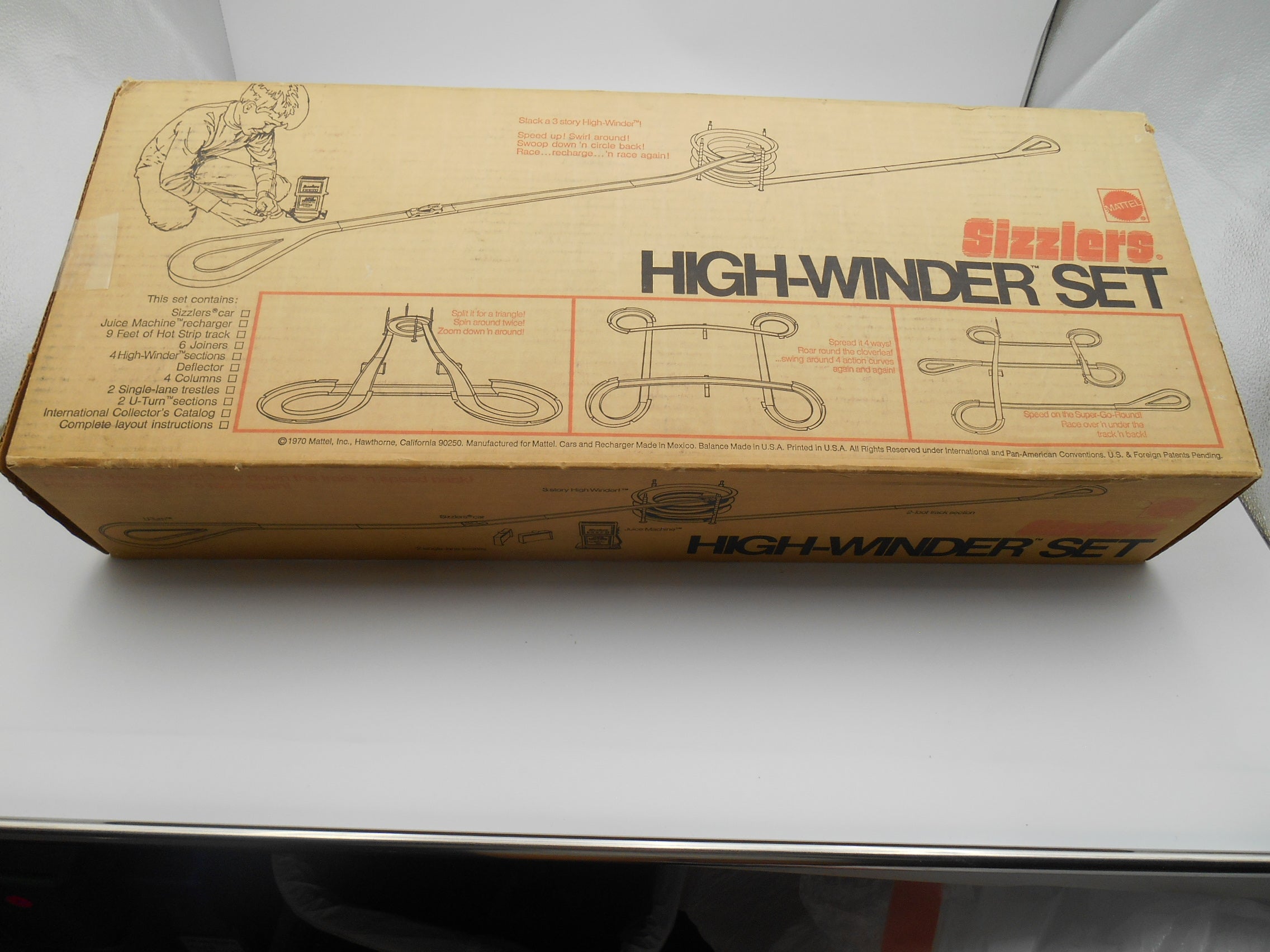 Mattel Sizzlers High-Winder Set with Mystery Car