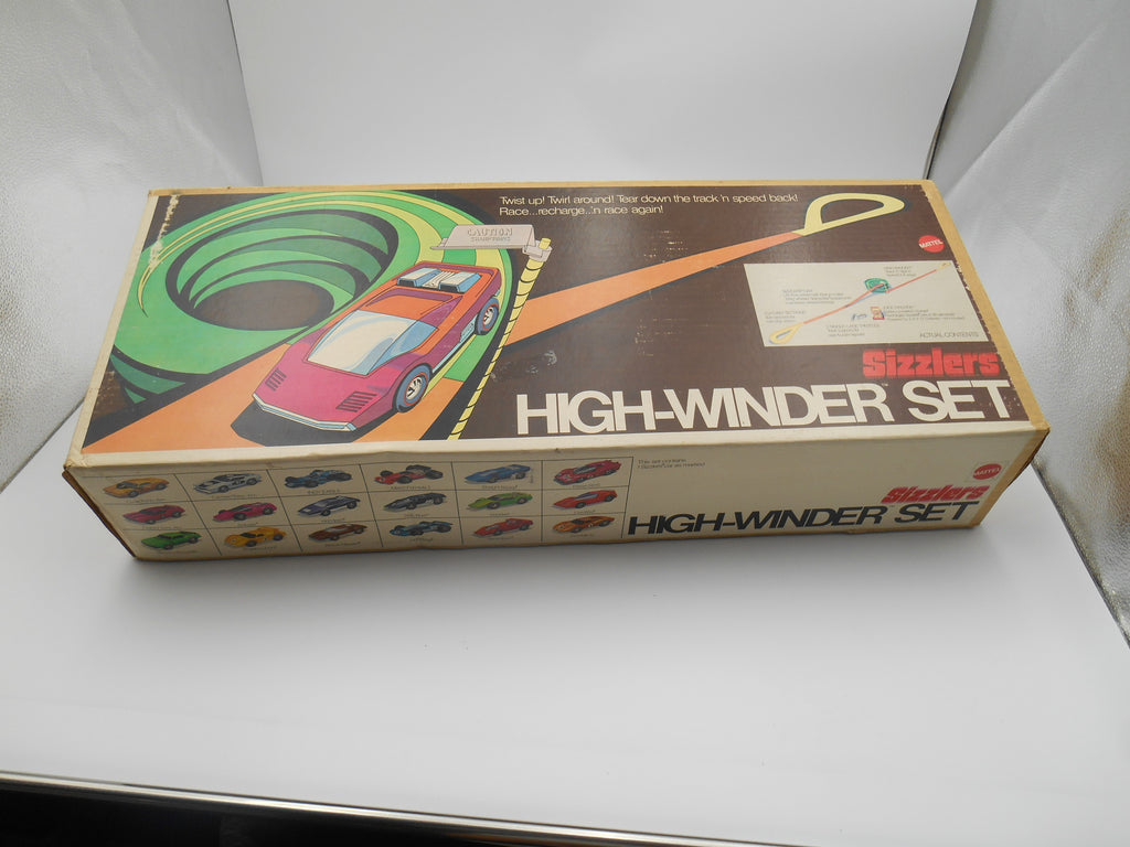 Mattel Sizzlers High-Winder Set with Mystery Car
