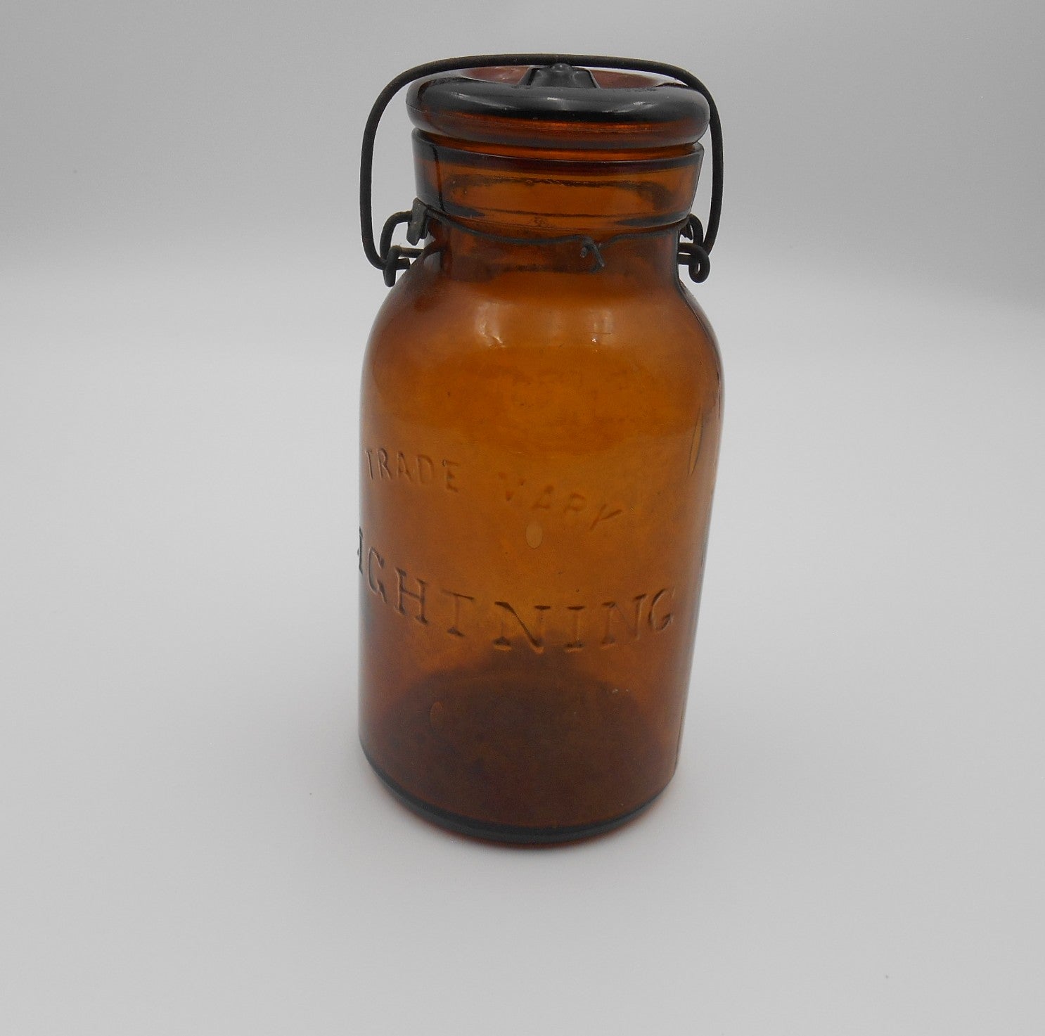Trade Mark Lightning Bail Top Bottle – Amber Glass Clamp Lid Bottle #348