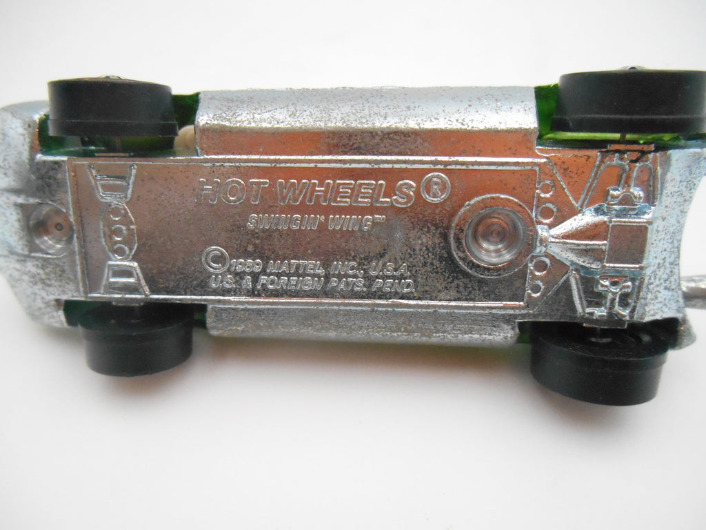 Vintage Hot Wheels Swingin’ Wing – Redline Era 1969 metallic spectra flame green
