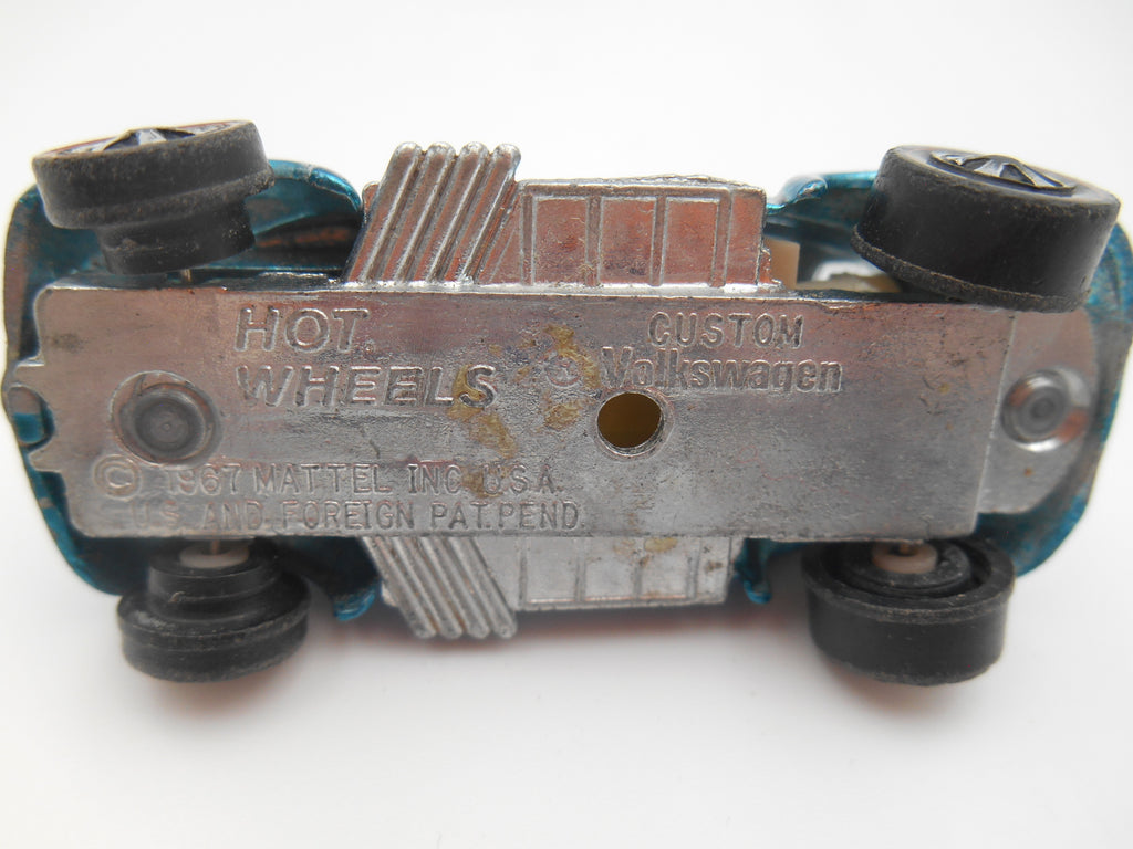 Vintage Hot Wheels Redline Custom Beetle Volkswagen Blue Spectraflame USA 1967 Mattel