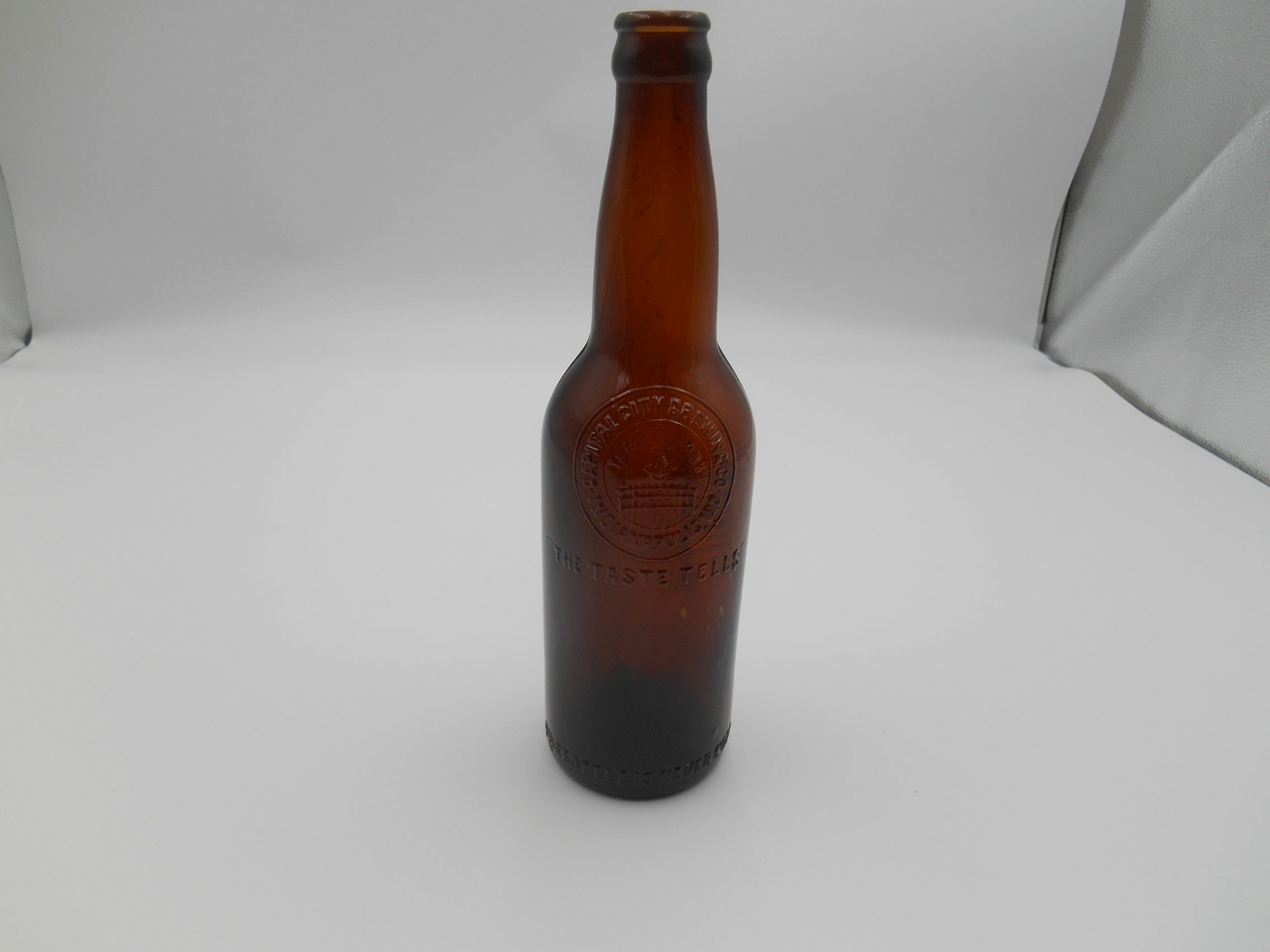 Vintage Jacob Schmidt Brewing Co. embossed Amber Beer Bottle